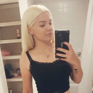 Meet your Posher, Milica